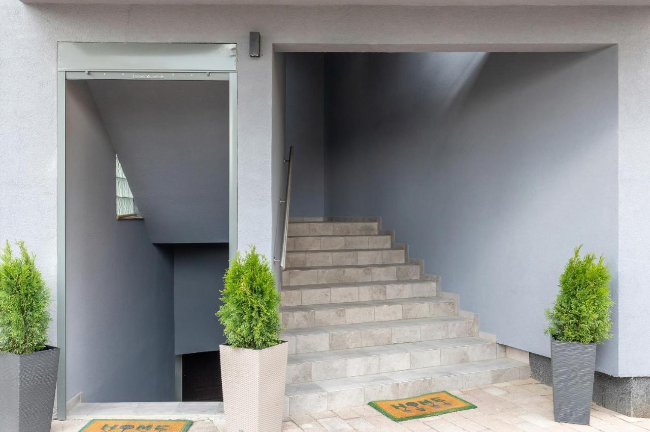 Apartament Oscar Rewal
